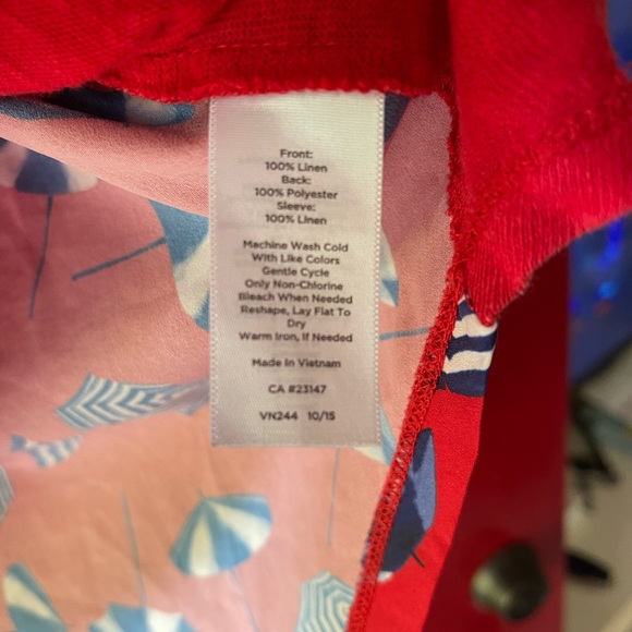 Talbots XS red shirt with umbrella print on back - Picture 5 of 5